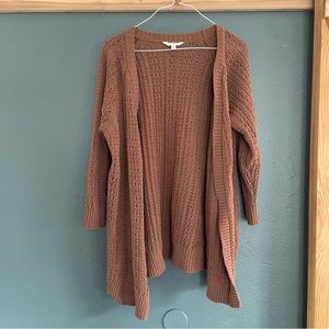 5/$30 Terra & sky burnt umber cardigan